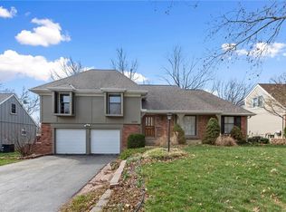 12135 W 99th Ter, Lenexa, KS 66215