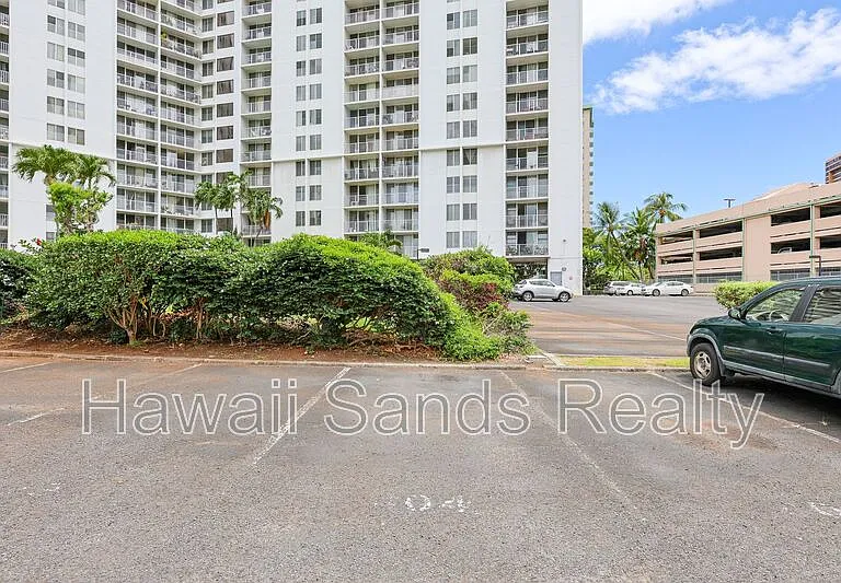 1128 Ala Napunani St #404 — Photo 21