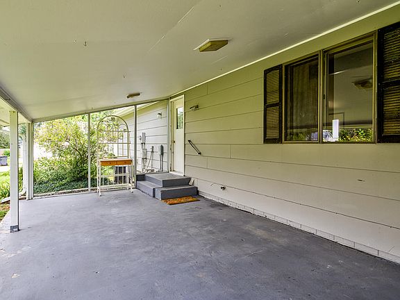 5th image of 501 S Pearl St