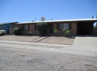 8580 E Pomegranate St, Tucson, AZ 85730