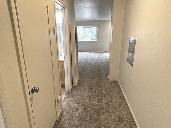 4th image of 233 San Benito Ave APT 5