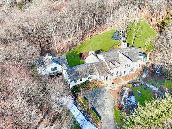 70 Sumner Road, Greenwich, CT 06831