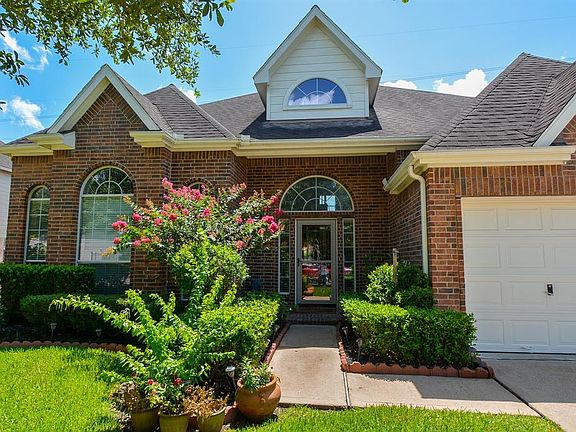 2nd image of 3019 Aspen Hollow Ln