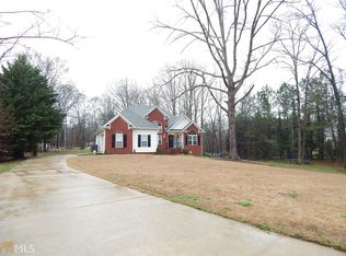 110 Blue Bird Ln, Jefferson, GA 30549