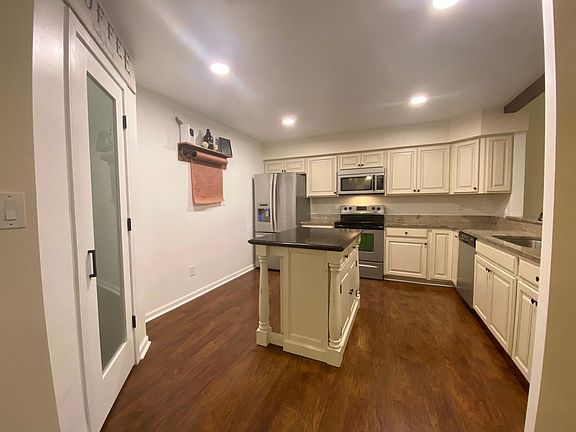 4th image of 1144 Northvale Dr