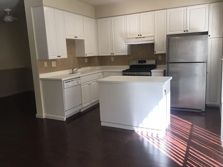 150 Paseo Ct — Photo 2