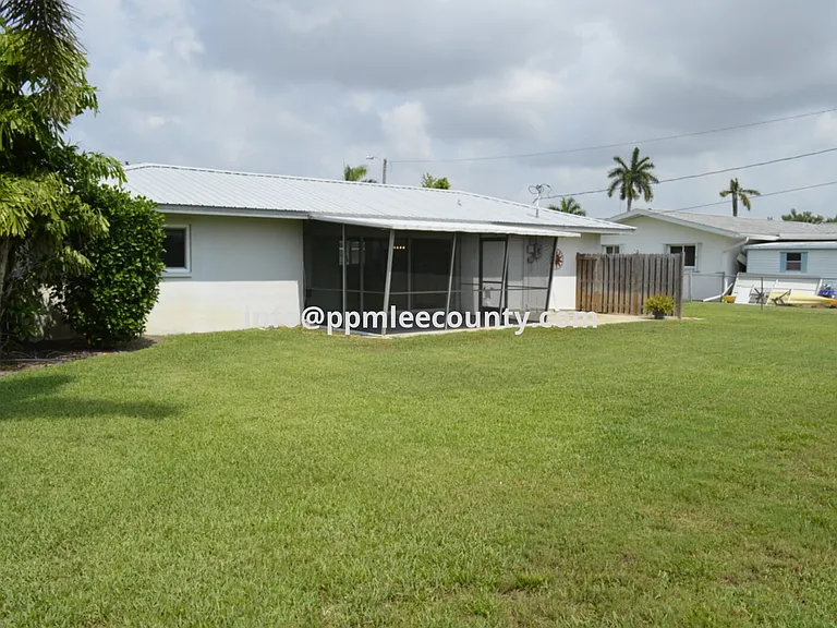5215 Rutland Ct — Photo 18