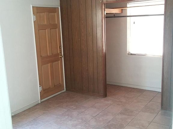 5th image of 8907 Old County Dr APT 3