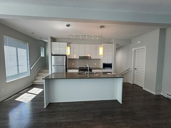 2nd image of 30930 Westridge Pl #46