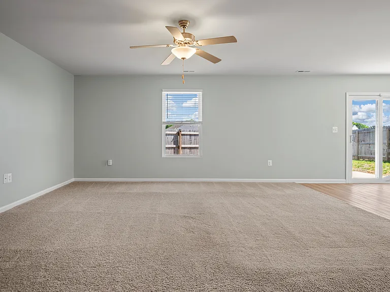 2854 Meadowview Blvd — Photo 7