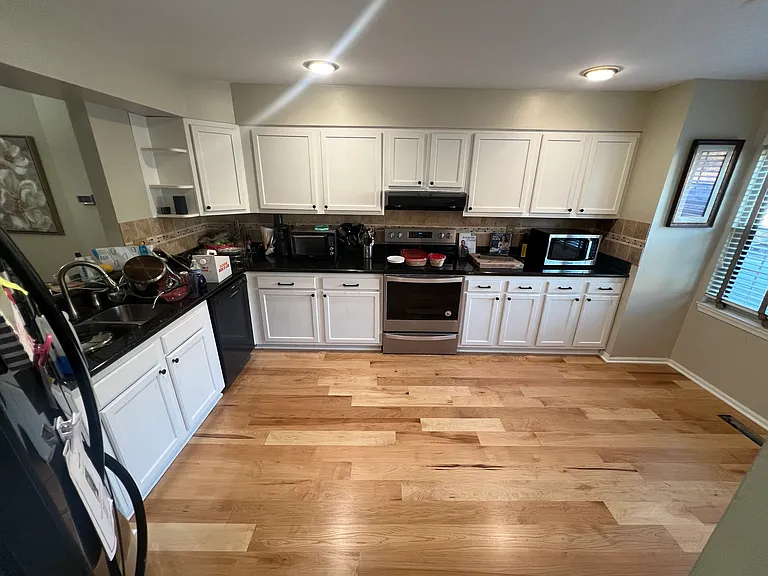 9606 Hadleigh Ct — Photo 6