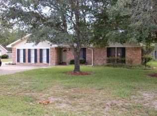 127 Queens Row, Lumberton, TX 77657