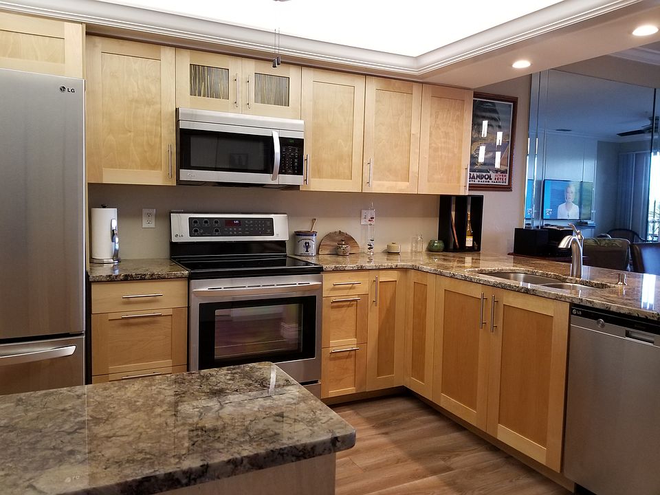 1st image of 14931 Park Lake Dr Ph 9