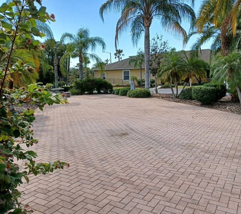 1st image of 1007 Deer Creek Blvd #2031