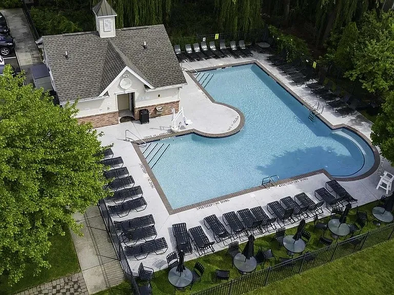 40 Mallard Pl — Photo 17