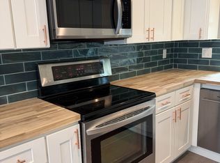 4208 Iola Dr, Sarasota, FL 34231