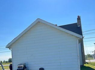 9986 Main St, Clifford, MI 48727