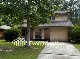 648 Carrier Dr, Pensacola, FL 32506