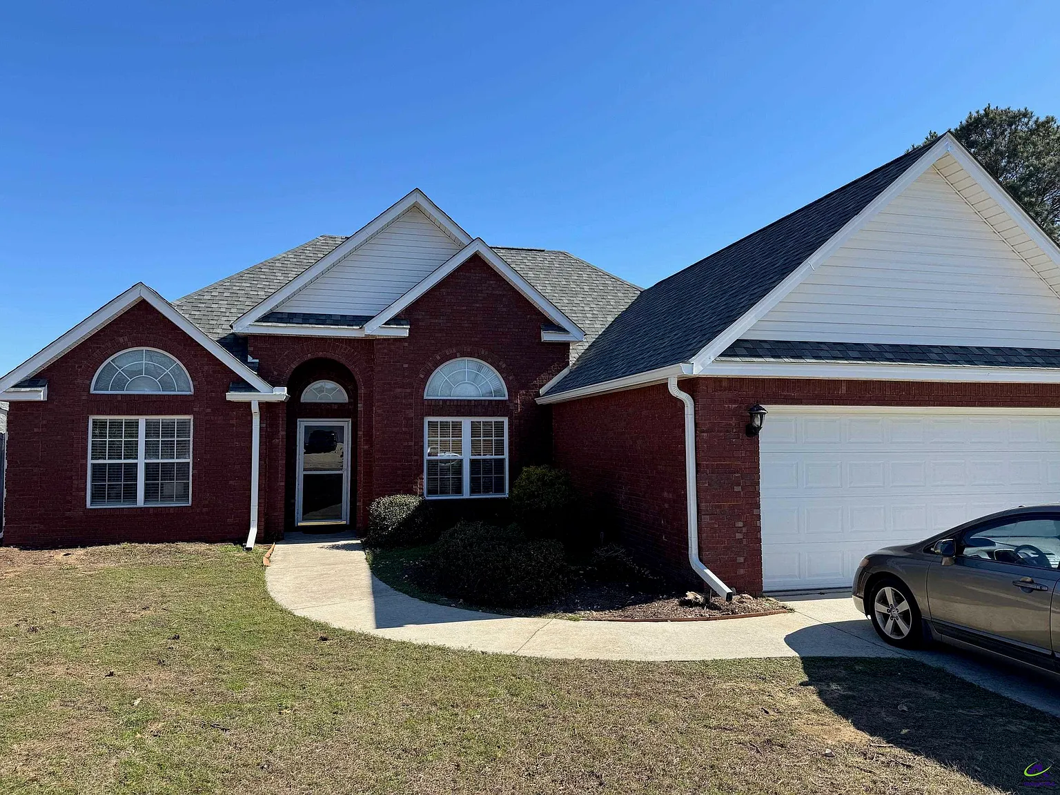 3 bed, 2.0 bath, 1484 sqft, $1,850 — Photo 1