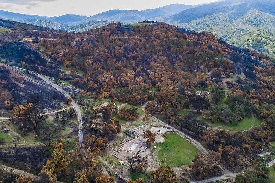 1st image of 7 Trampa Canyon Rd
