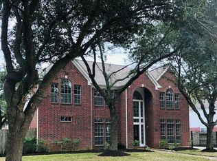 3810 Park Center Ct, Houston, TX 77059