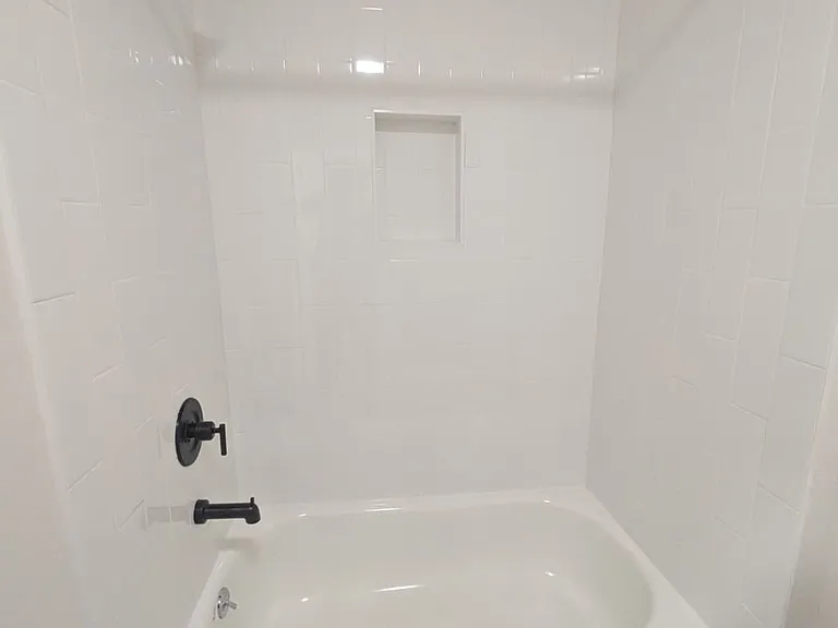 44 Warner St #5B — Photo 11