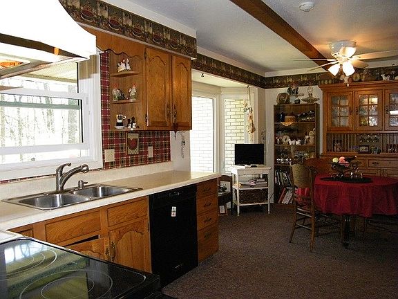 4th image of 55985 State Road 15