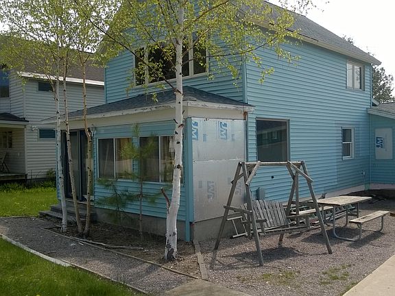 4th image of 1309 Lake St