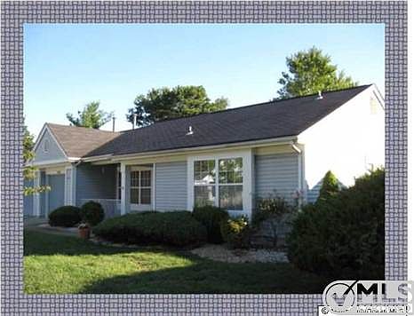 1st image of 1210B Thornbury Ln