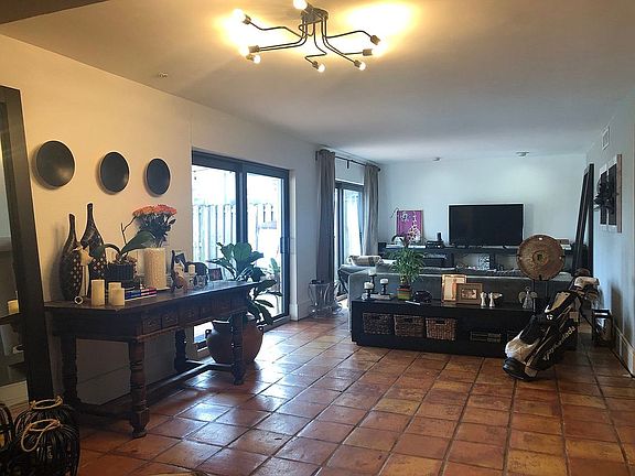5th image of 19009 E Lake Dr