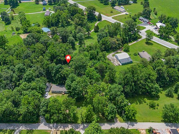 4th image of 108 Gun Club Rd