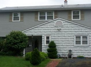 812 Shannon Ave, Perth Amboy, NJ 08861