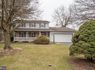 3104 Woodridge Dr, Landisville, PA 17538