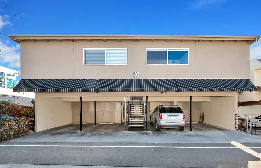 2 bed, 975 sqft, $4,300 — Photo 3