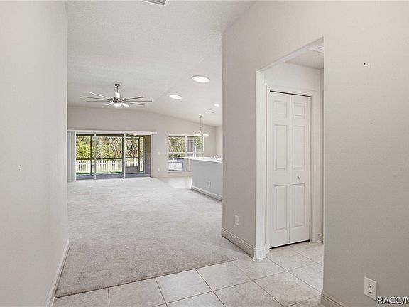 4th image of 3163 N Chandler Dr