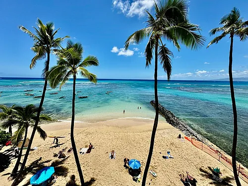 2895 Kalakaua Ave Photo 1