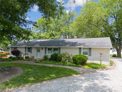 5725 Grove St, Louisville, OH, 44641