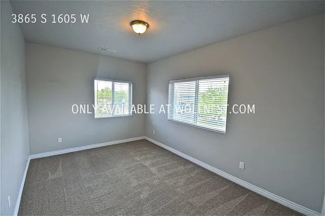 3865 S 1605 W — Photo 13