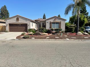 2626 E Solar Ave, Fresno, CA 93720