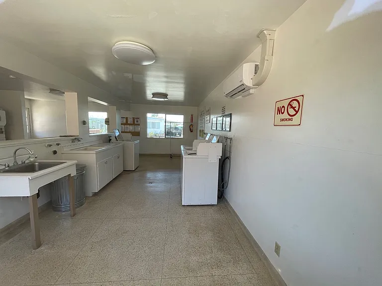 141 Douglas Dr #75 — Photo 17
