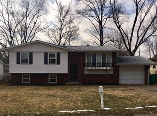 1520 Farmview Ave, Saint Louis, MO 63138