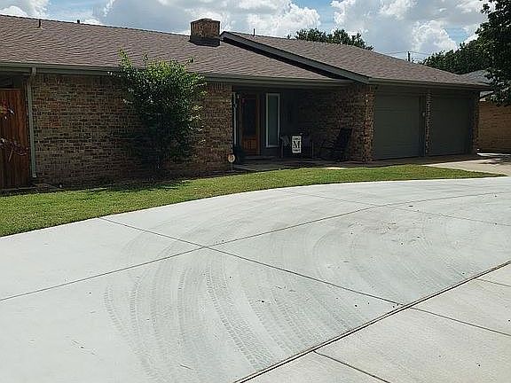 3rd image of 6528 Opal Dr