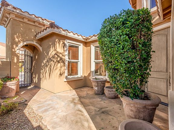 5th image of 2271 Honeysuckle Pl