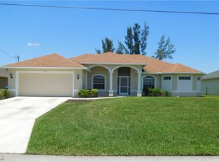 1518 SE 5th Pl, Cape Coral, FL 33990