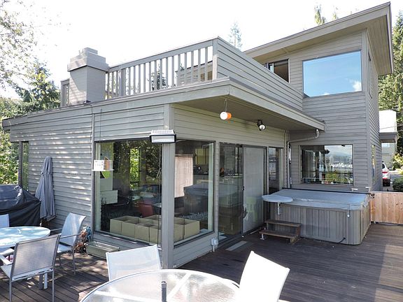 Main deck and upper deck