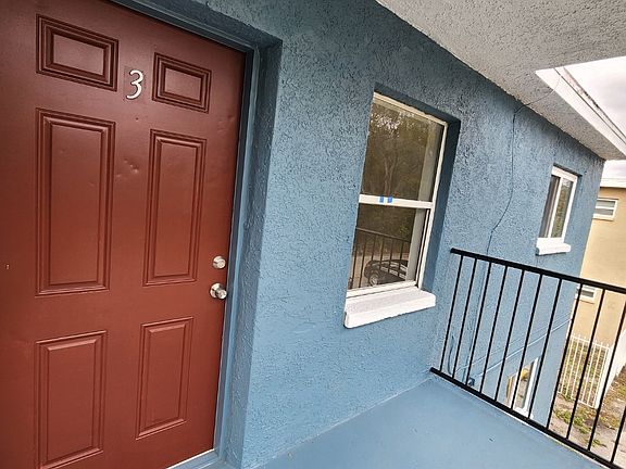 2nd image of 1757 Russell St S #3