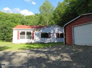 1082 Campsite Rd, Thompson, PA 18465