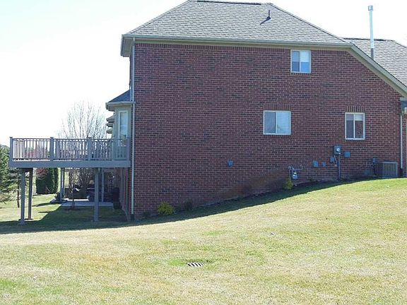 3rd image of 6099 Dana Rose Dr