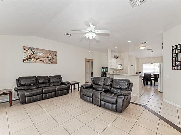 5th image of 2165 Jameson Ave