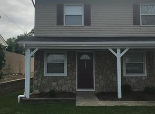 622 Yale Blvd, Saint Charles, MO 63301